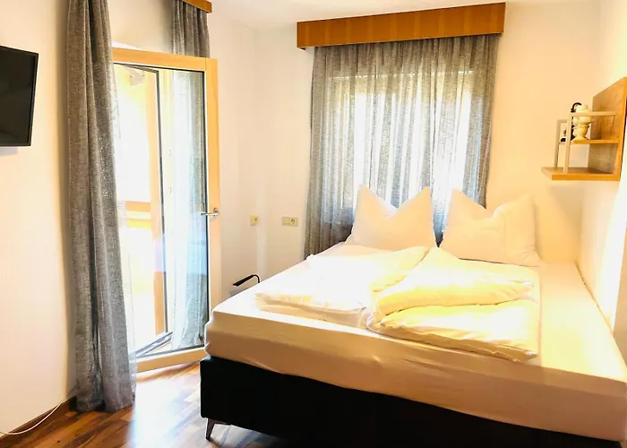 Maisonette Adelrun Апартаменты *