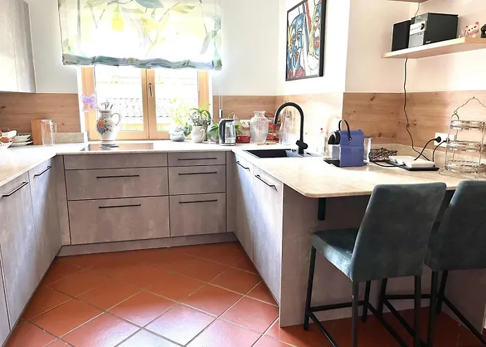 Maisonette Adelrun שטום