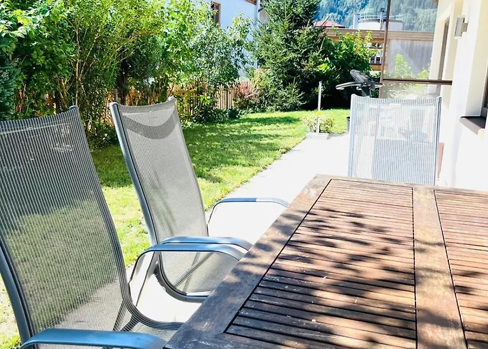 Апартаменты Maisonette Adelrun *